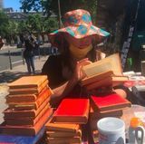 Livres comme L'air : Elena Bouquiniste